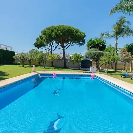 Costalita Cozy Sea Front Holiday home Estepona