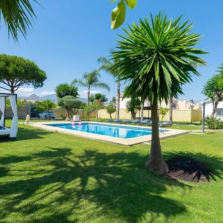 Costalita Cozy Sea Front * Estepona